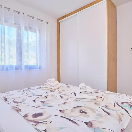Appartement Ray By Litto Trogir