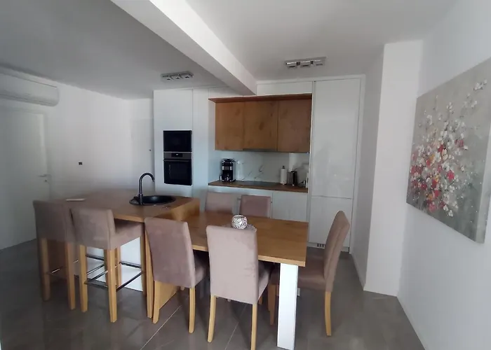 Ray Holiday Apartment Trogir