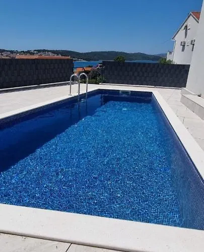 Ray Holiday Apartment Appartement Trogir